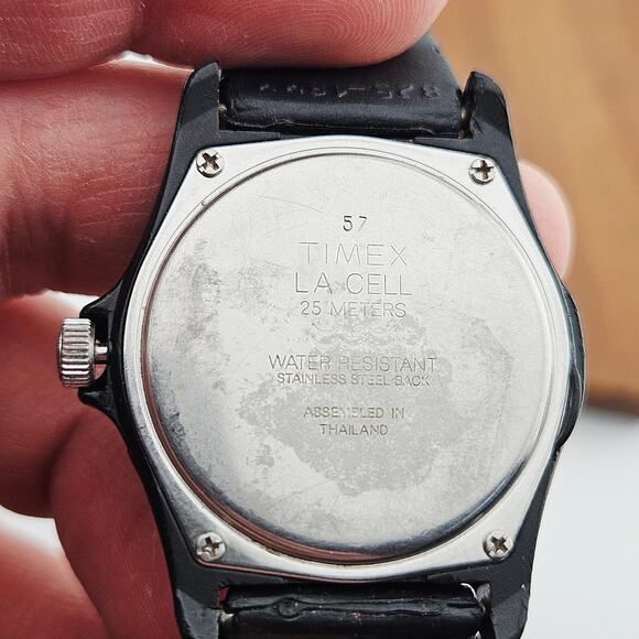 Timex Women's Sporty Boyfriend Watch Black Date Dial Gorpcore Water Resistant - Picture 6 of 6